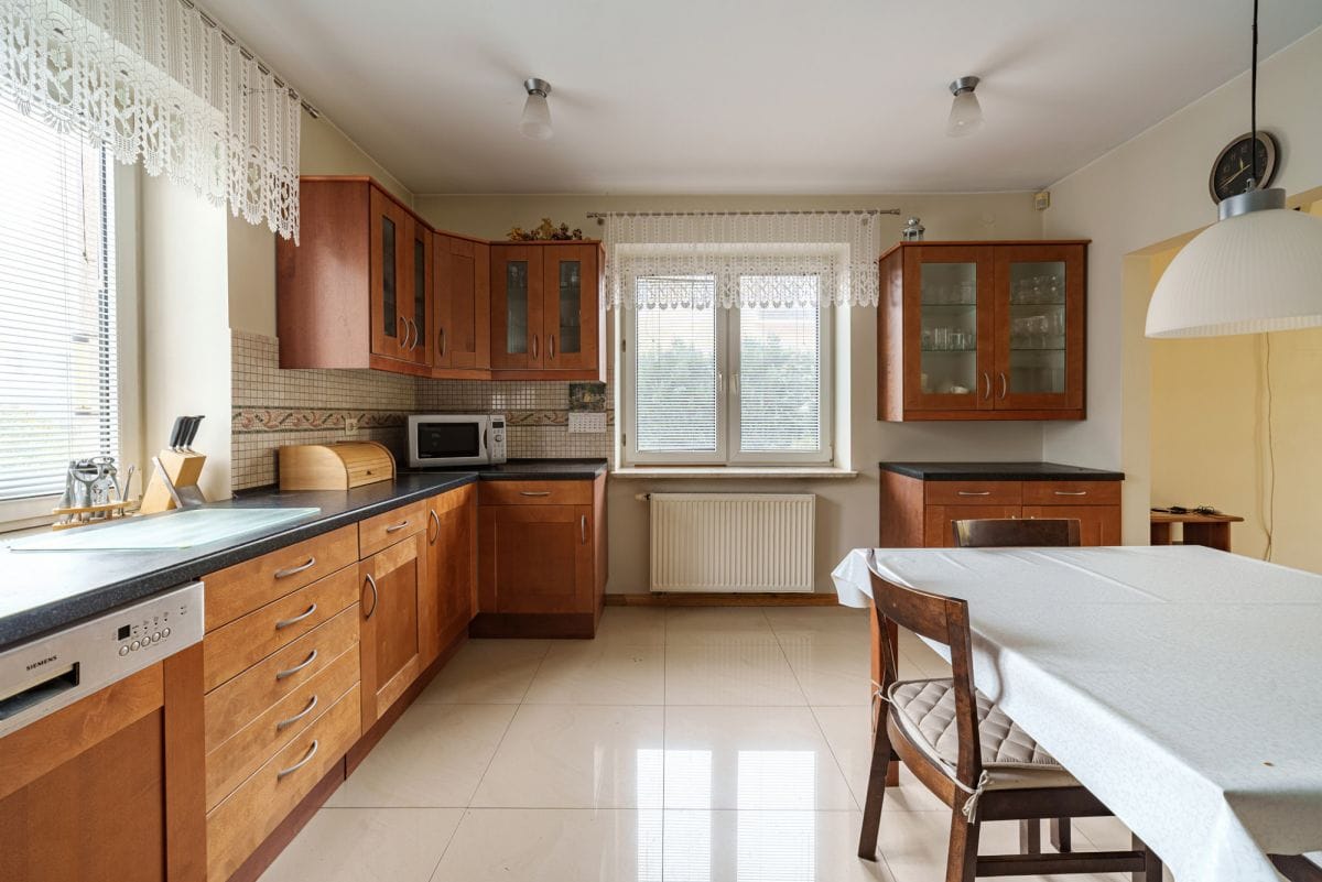 Dom 8 pokojowe na Wynajem