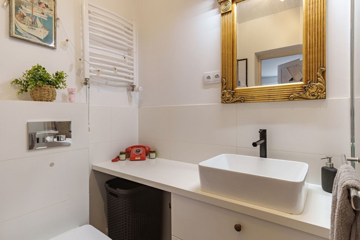 Mieszkanie 1 pokojowe na Sprzedaż