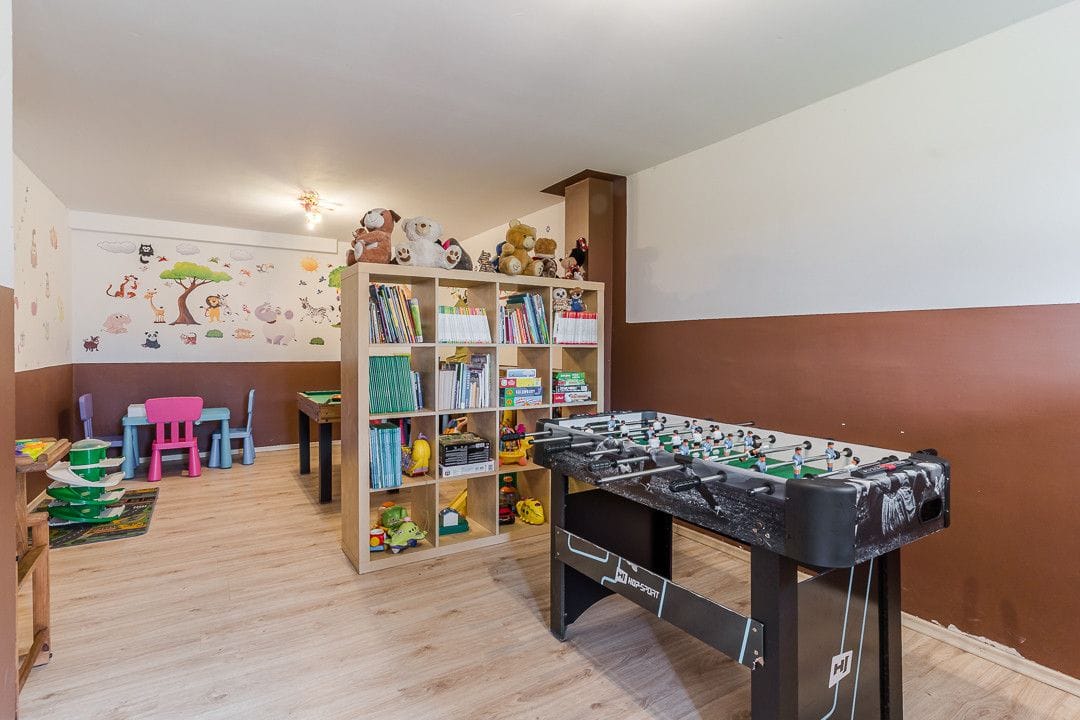 Lokal użytkowy  pokojowe na Sprzedaż