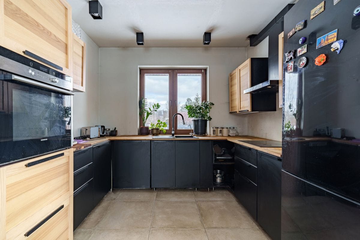 Dom 5 pokojowe na Sprzedaż