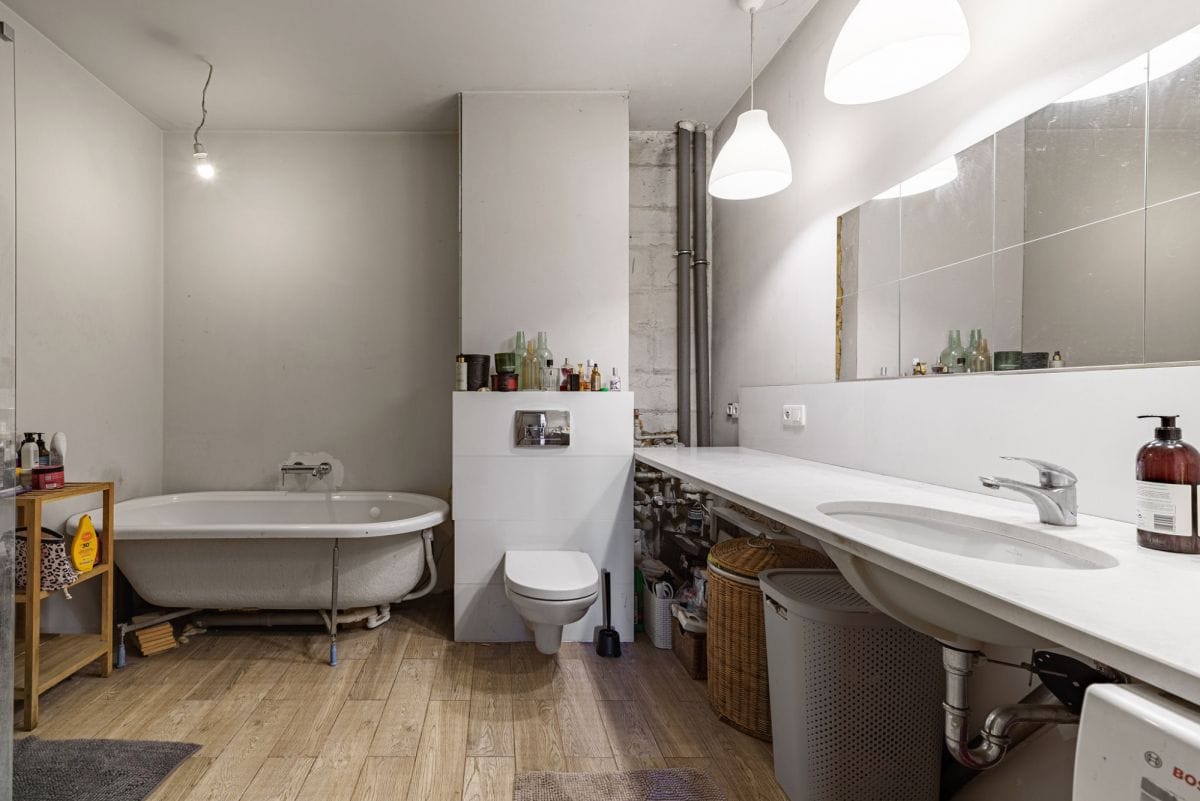 Dom 5 pokojowe na Sprzedaż