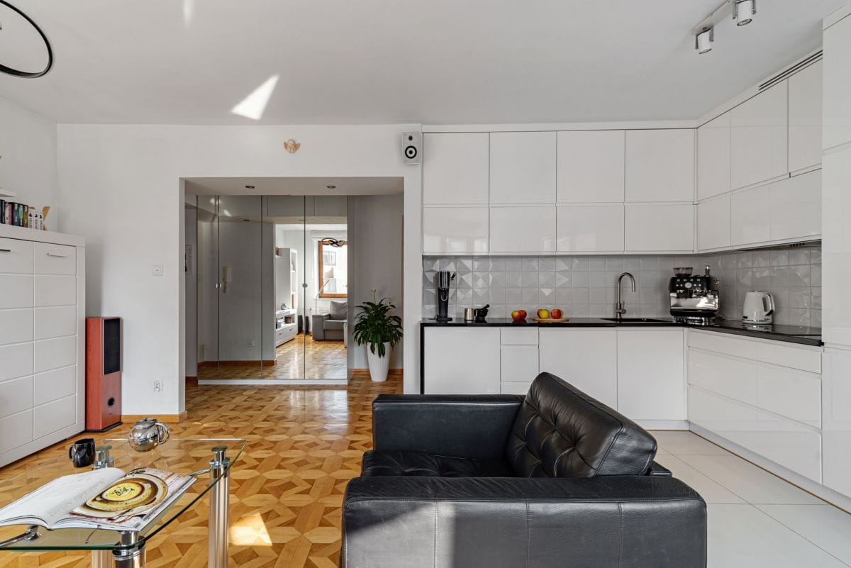 Mieszkanie 2 pokojowe na Sprzedaż