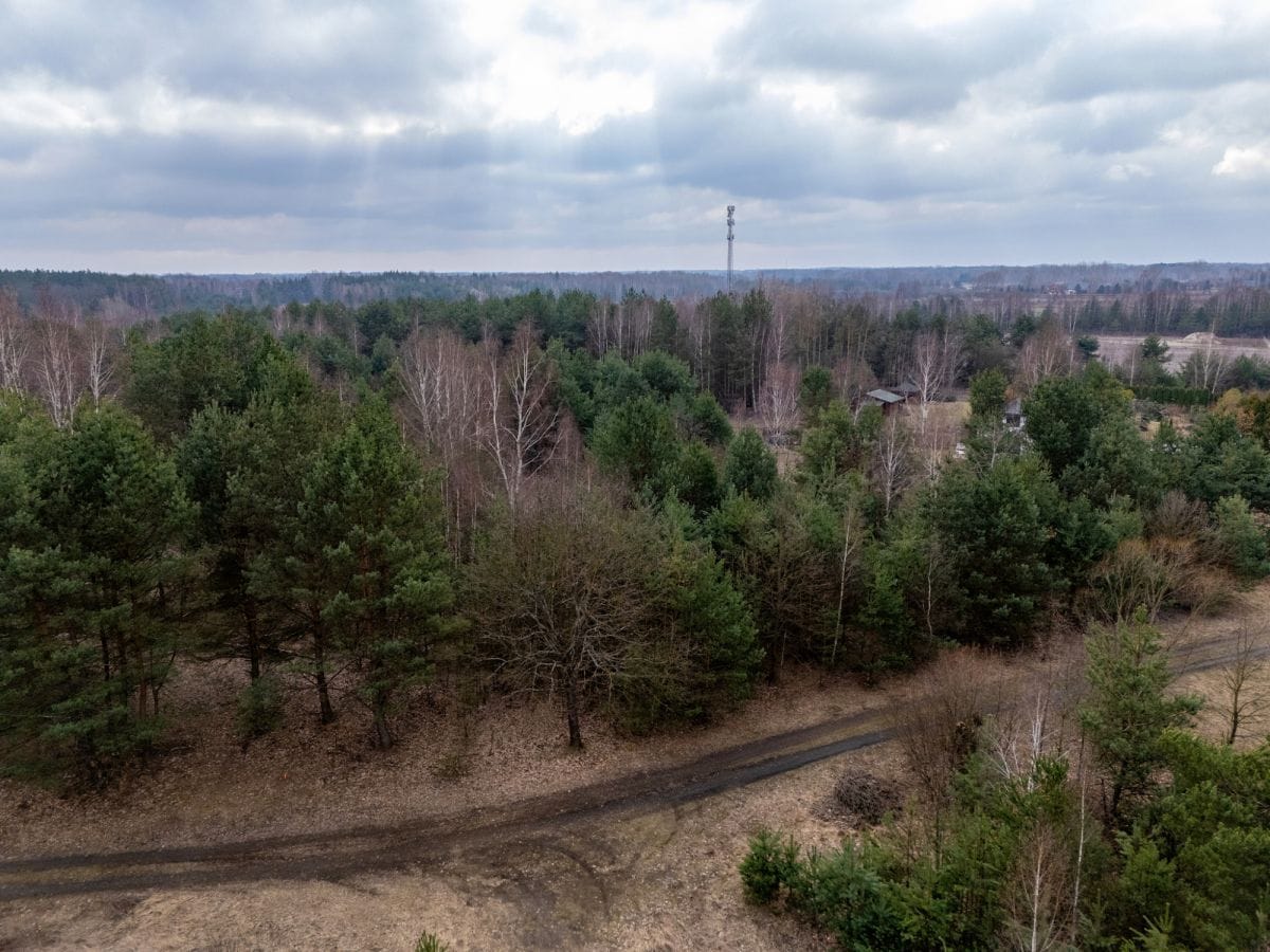 Działka  pokojowe na Sprzedaż
