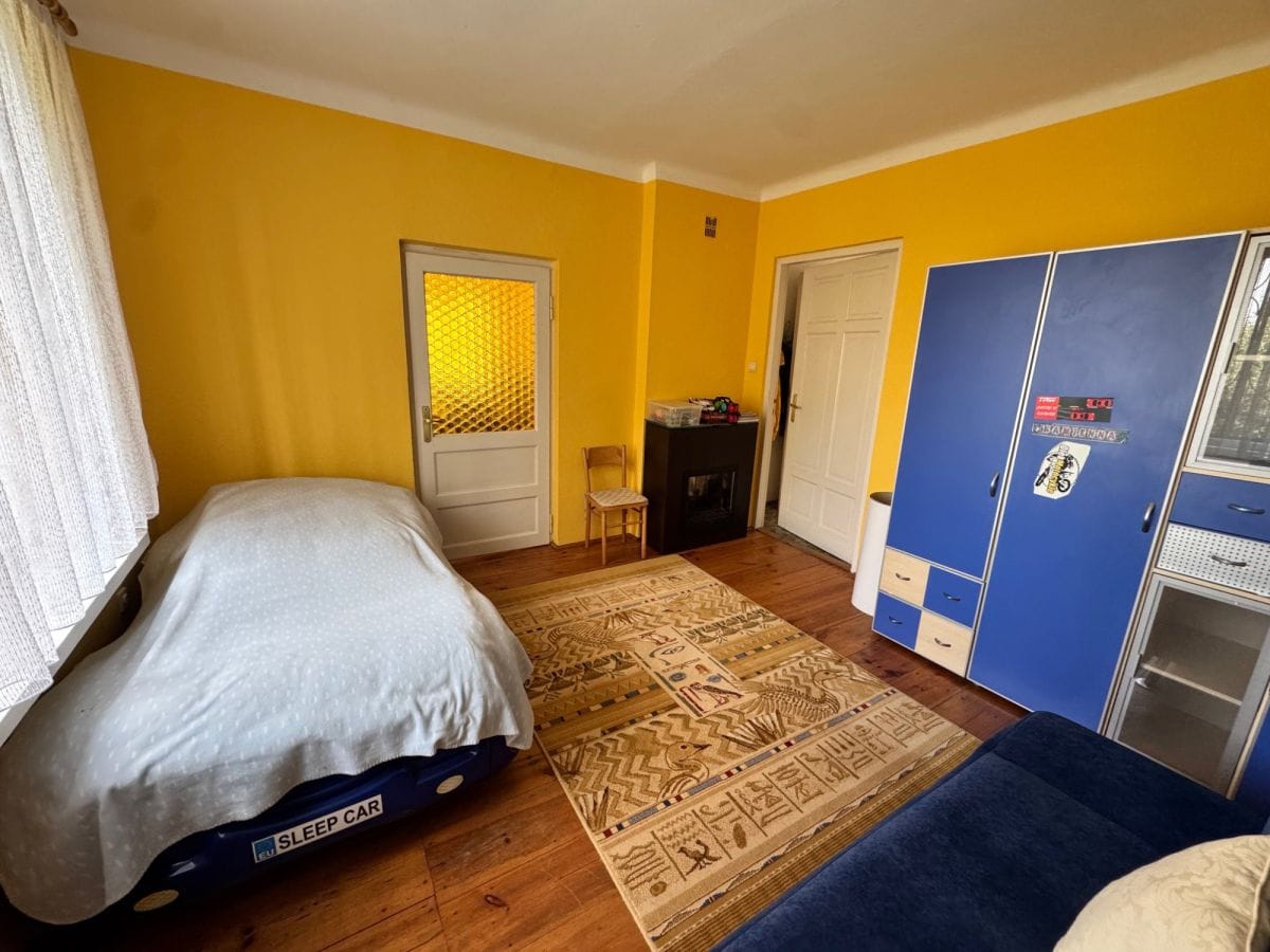 Działka  pokojowe na Sprzedaż