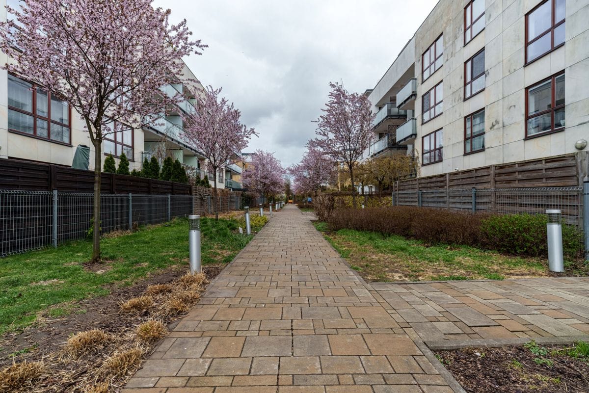 Mieszkanie 2 pokojowe na Sprzedaż