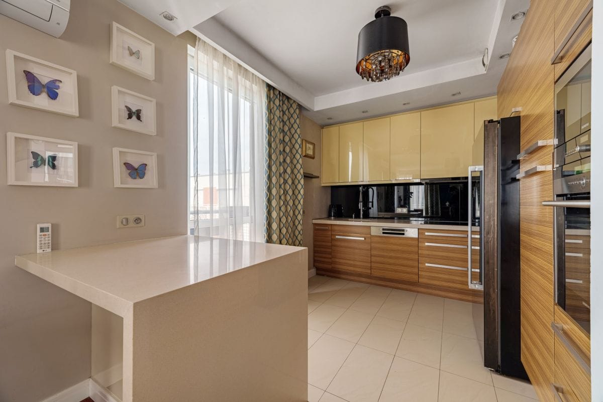 Mieszkanie 4 pokojowe na Wynajem