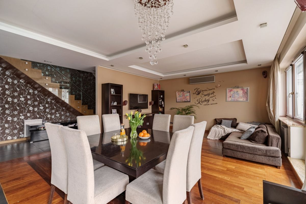 Mieszkanie 3 pokojowe na Sprzedaż