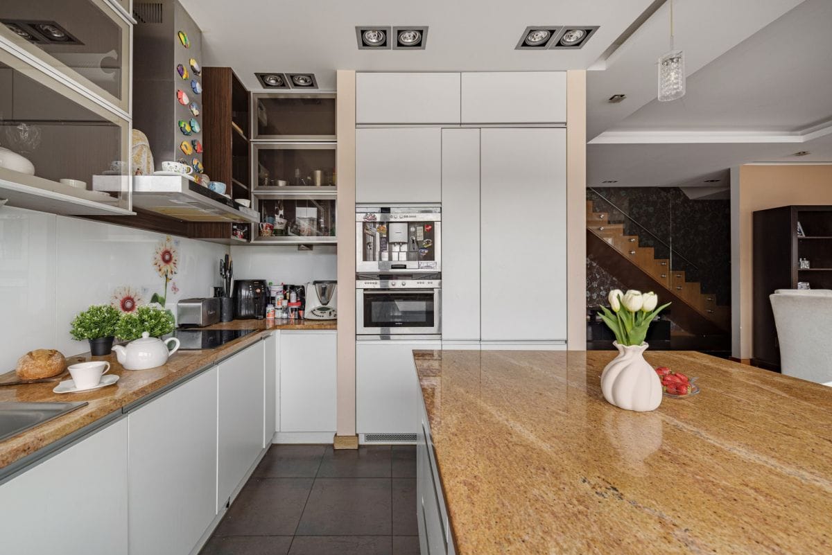 Mieszkanie 3 pokojowe na Sprzedaż