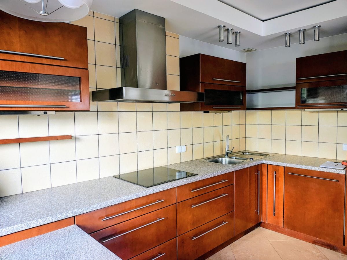 Mieszkanie 5 pokojowe na Wynajem