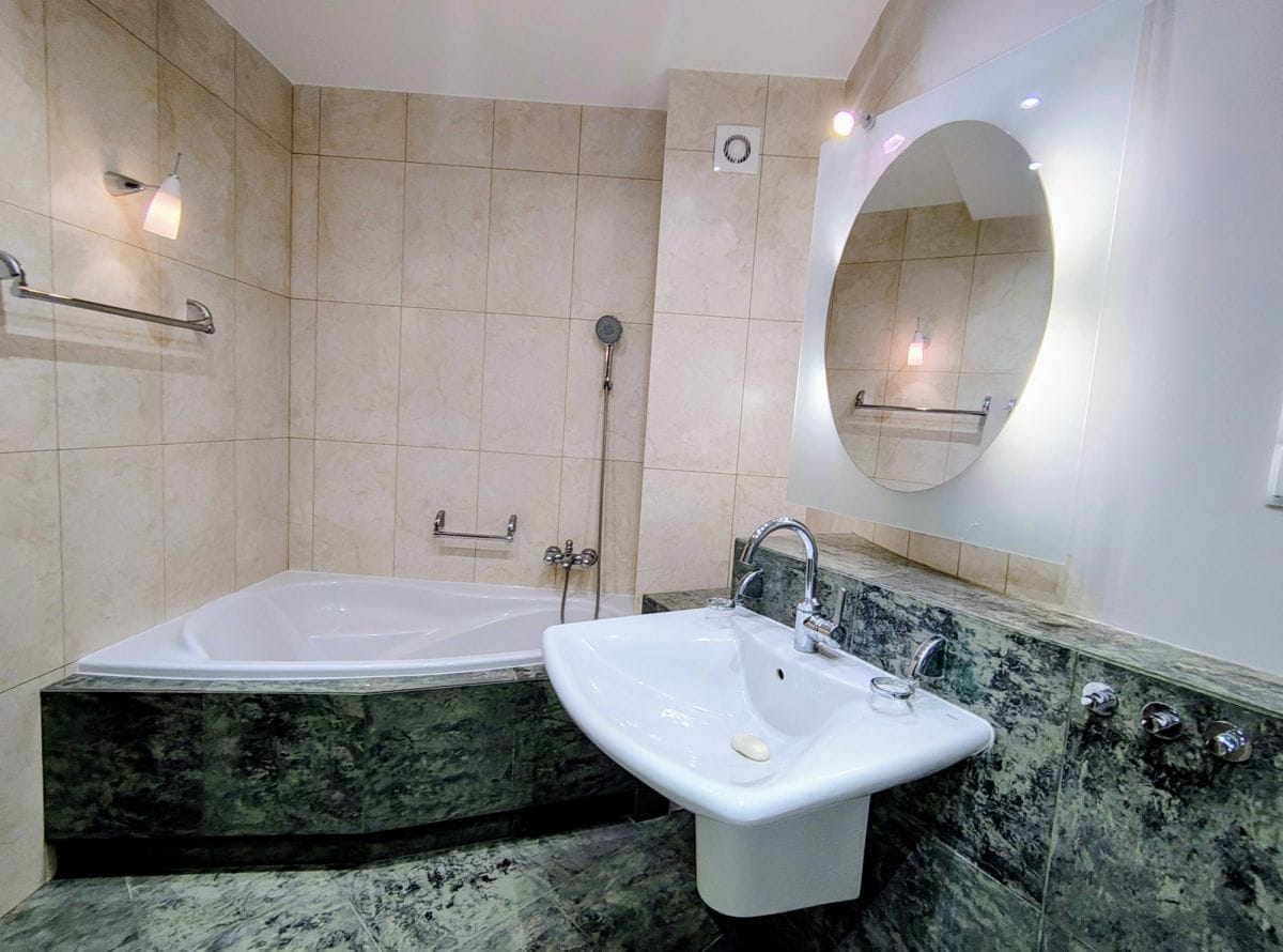 Mieszkanie 5 pokojowe na Wynajem