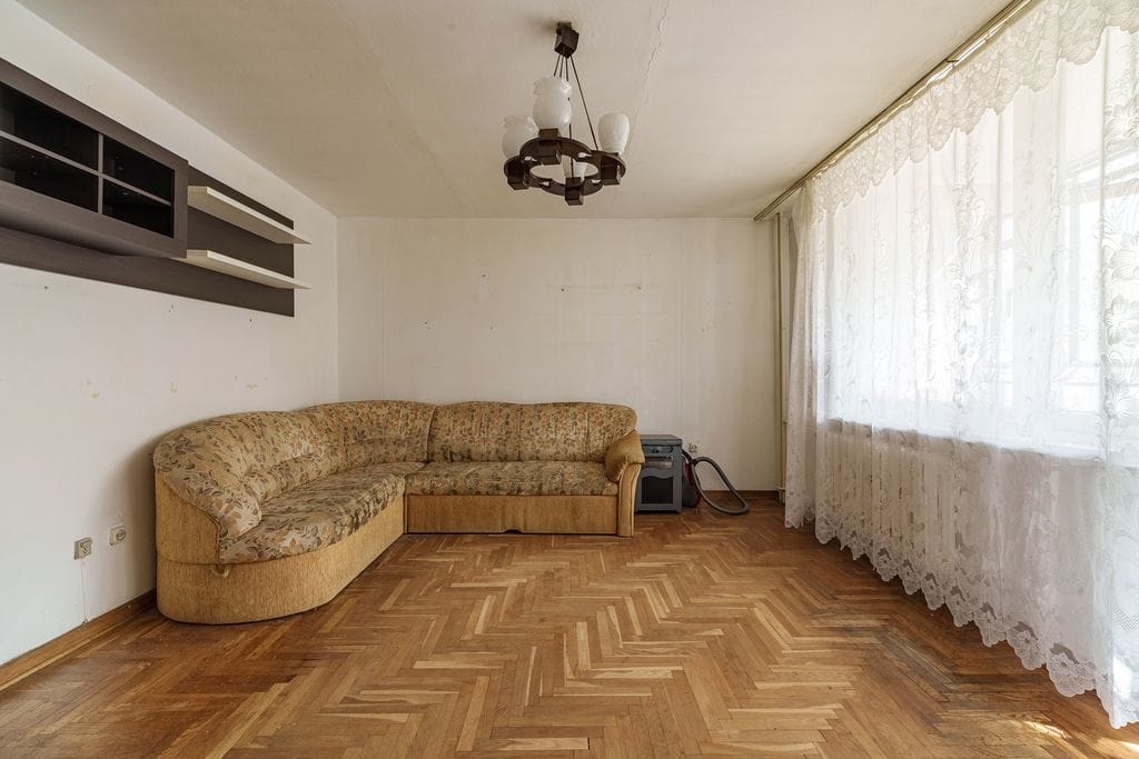 Mieszkanie 4 pokojowe na Sprzedaż