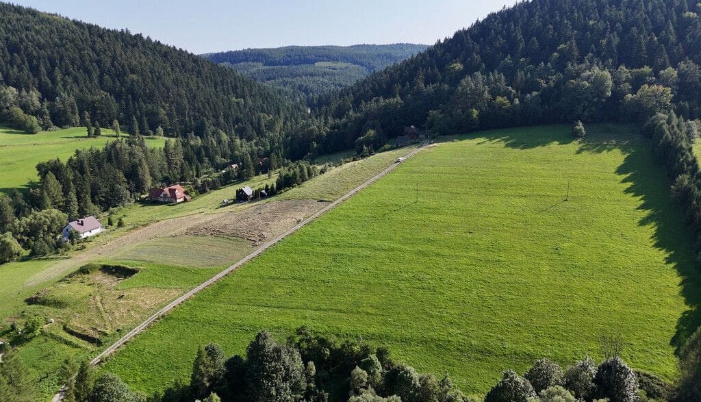 Działka  pokojowe na Sprzedaż