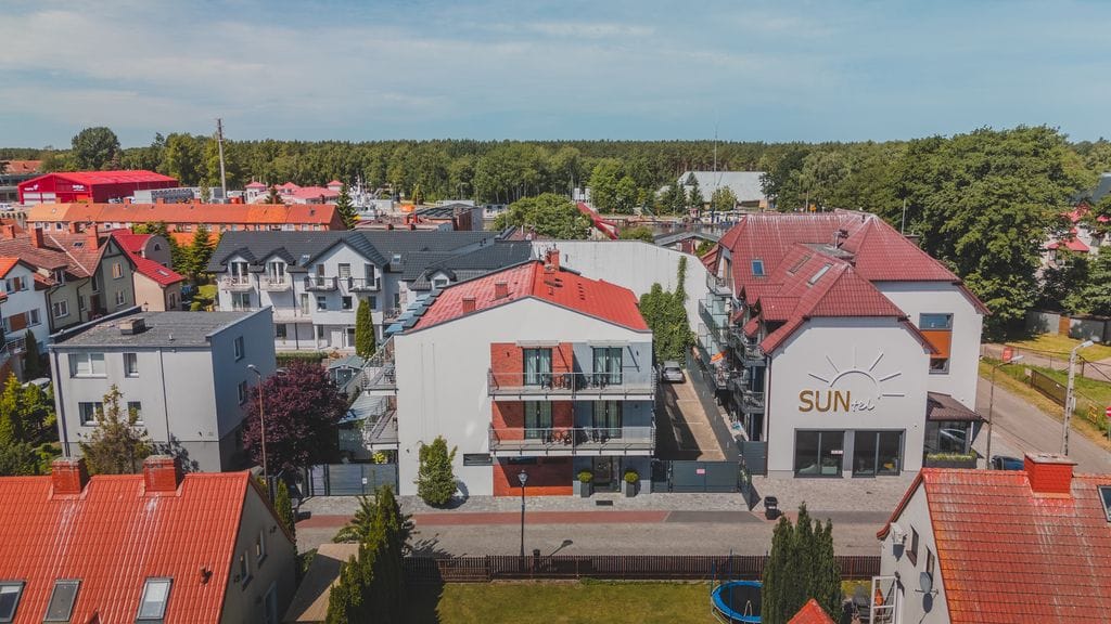 Dom 27 pokojowe na Sprzedaż
