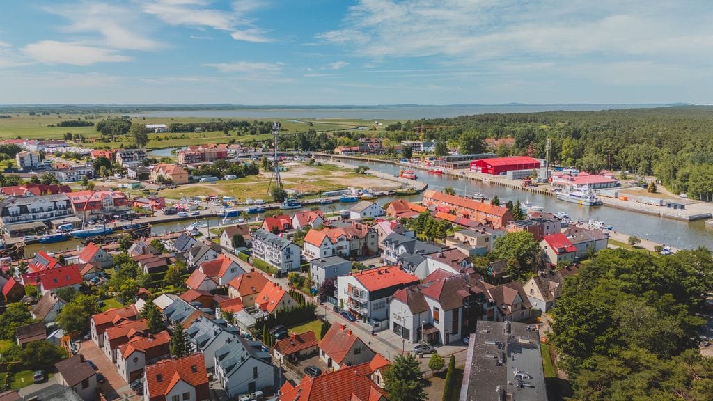 Dom 27 pokojowe na Sprzedaż
