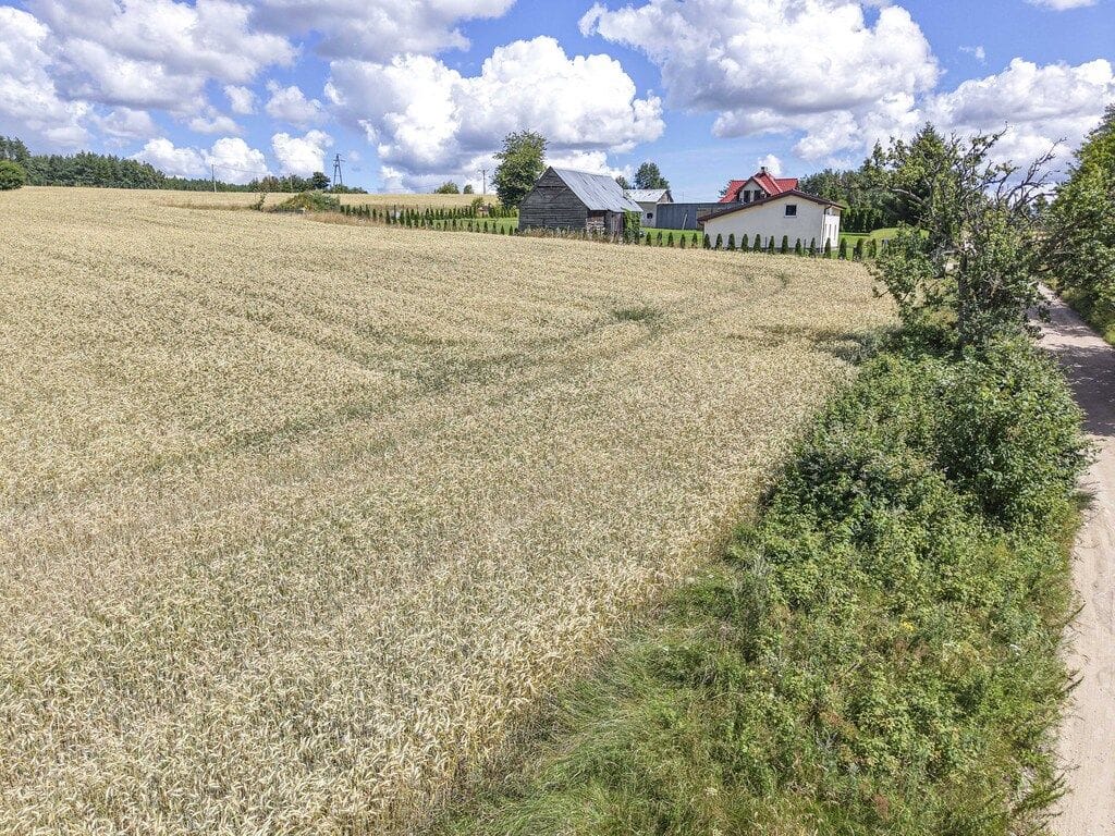 Działka  pokojowe na Sprzedaż