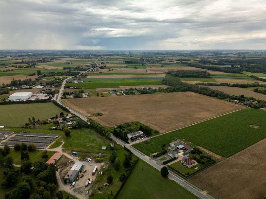 Działka  pokojowe na Sprzedaż