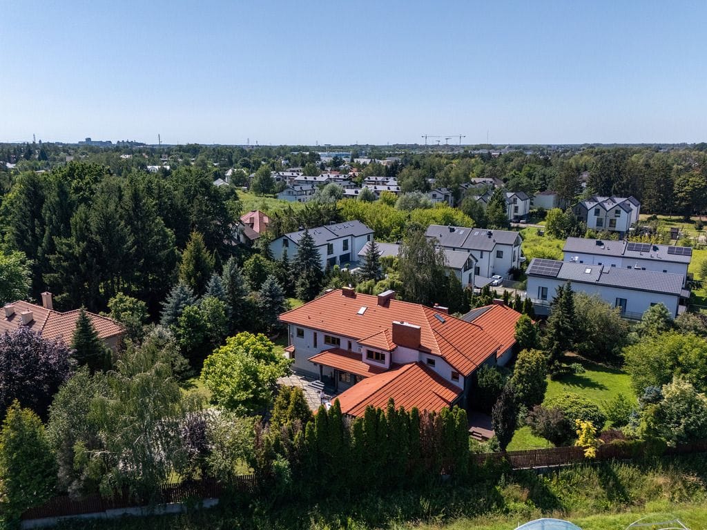 Dom 7 pokojowe na Sprzedaż