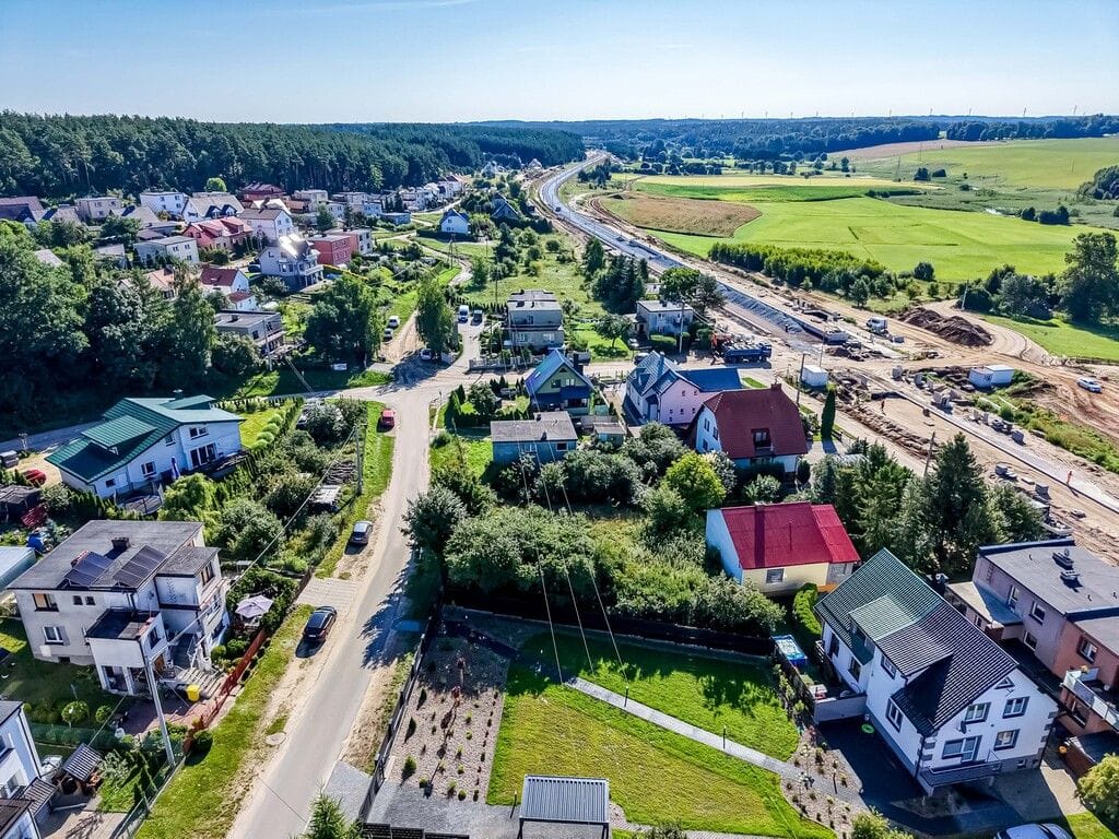 Działka  pokojowe na Sprzedaż