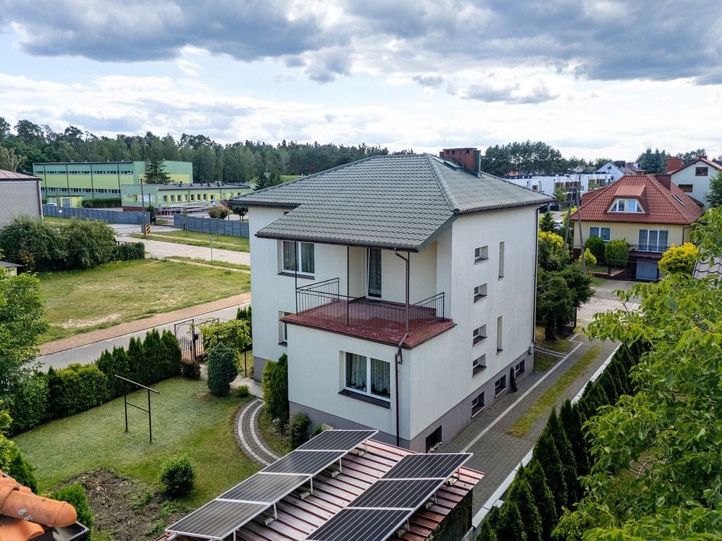 Dom 5 pokojowe na Sprzedaż