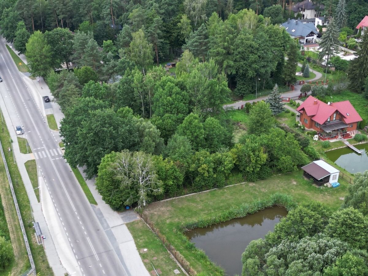 Działka  pokojowe na Sprzedaż