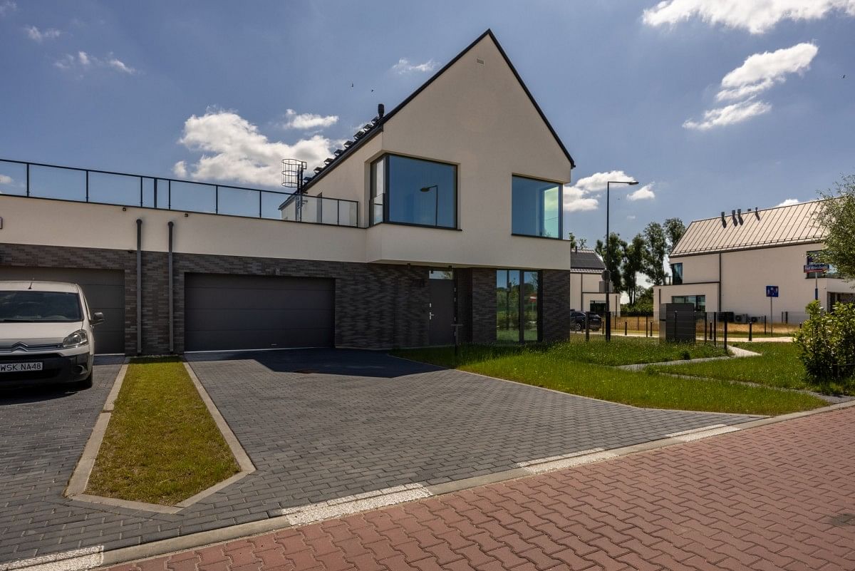 Dom 5 pokojowe na Sprzedaż