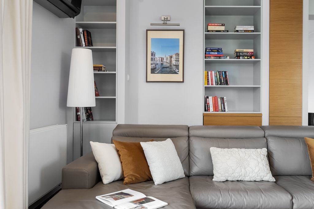 Mieszkanie 4 pokojowe na Sprzedaż