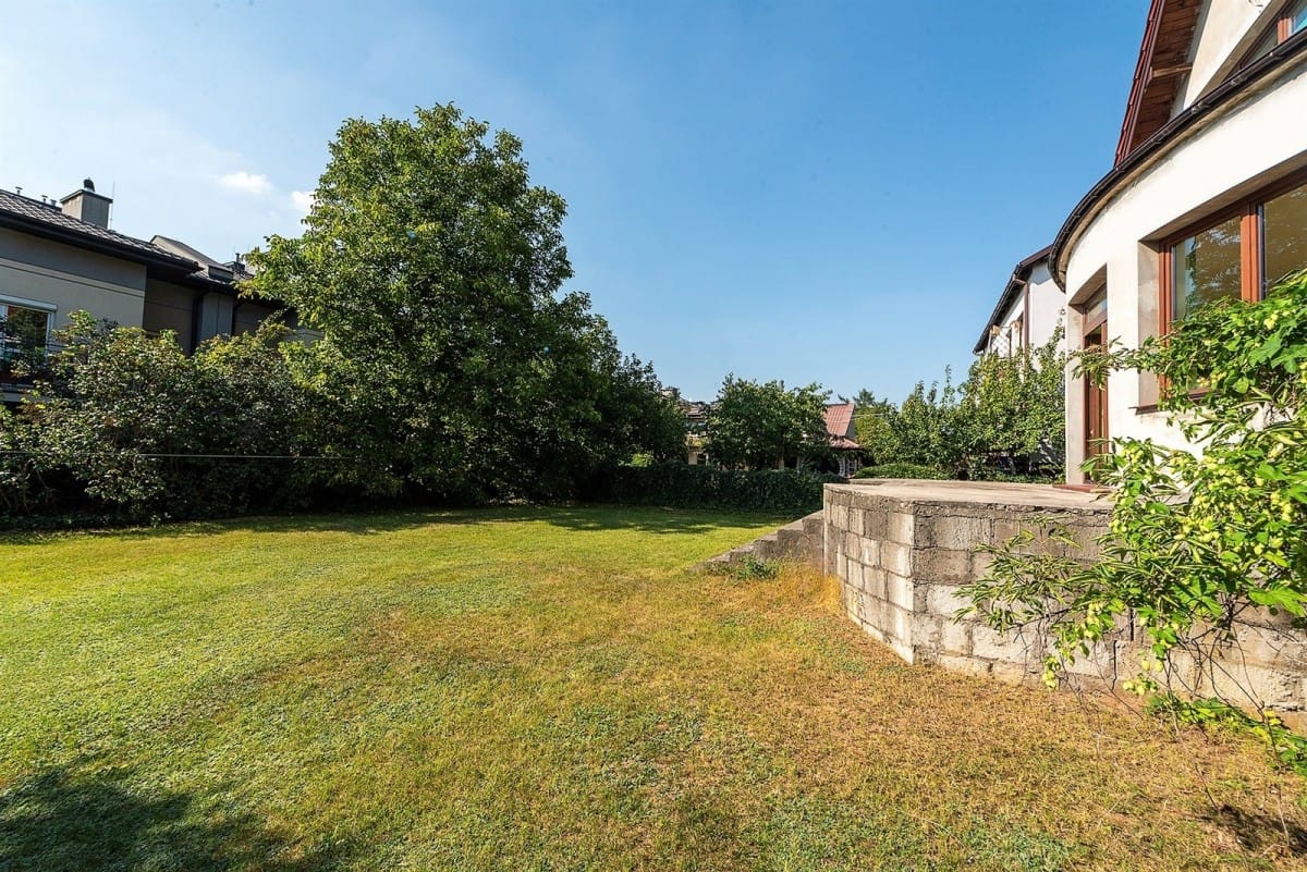 Dom 6 pokojowe na Sprzedaż