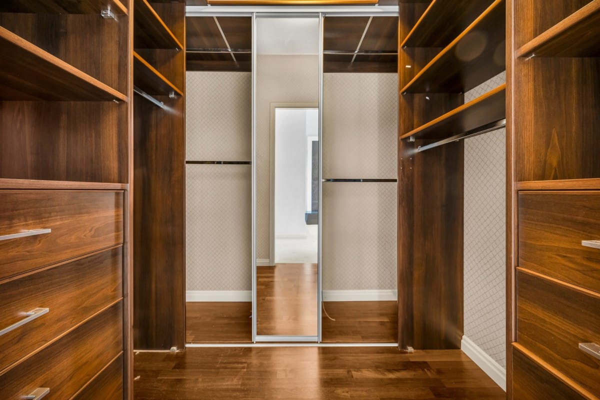 Mieszkanie 4 pokojowe na Sprzedaż