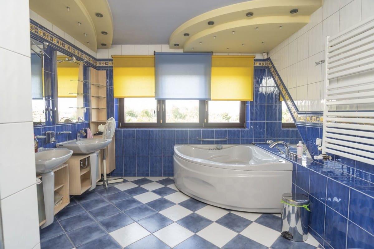 Dom  pokojowe na Sprzedaż