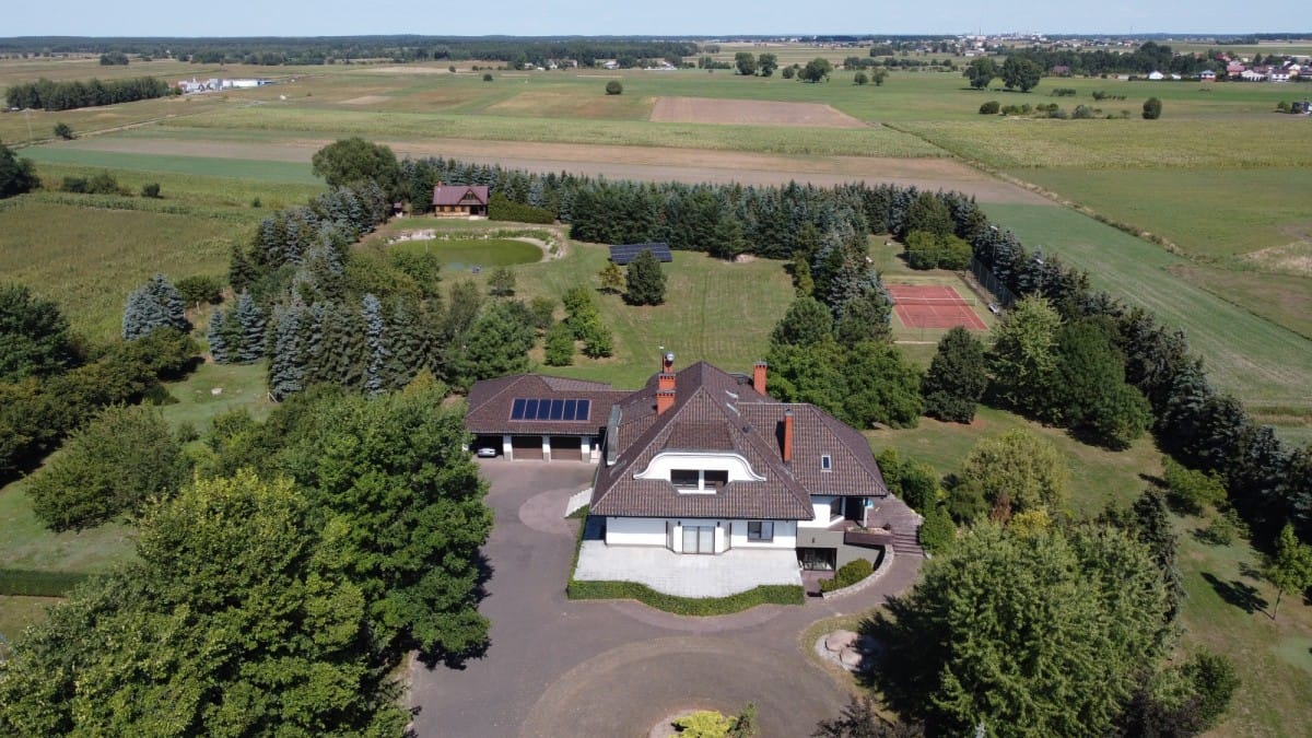 Dom  pokojowe na Sprzedaż