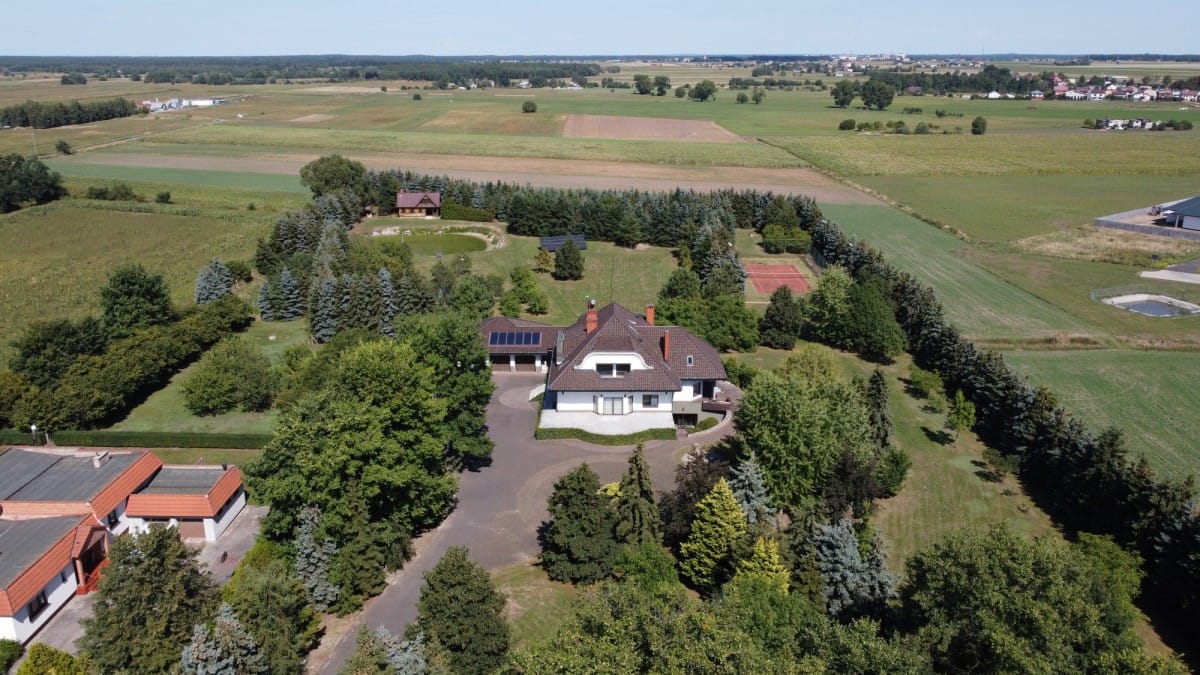 Dom  pokojowe na Sprzedaż