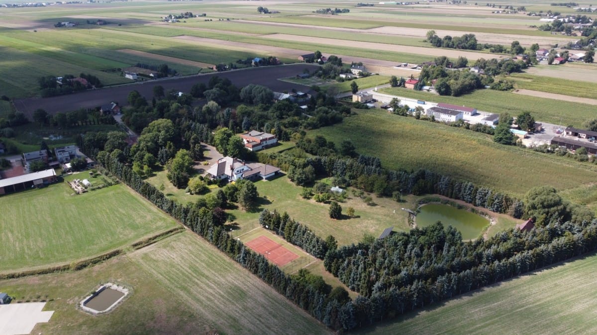 Dom  pokojowe na Sprzedaż