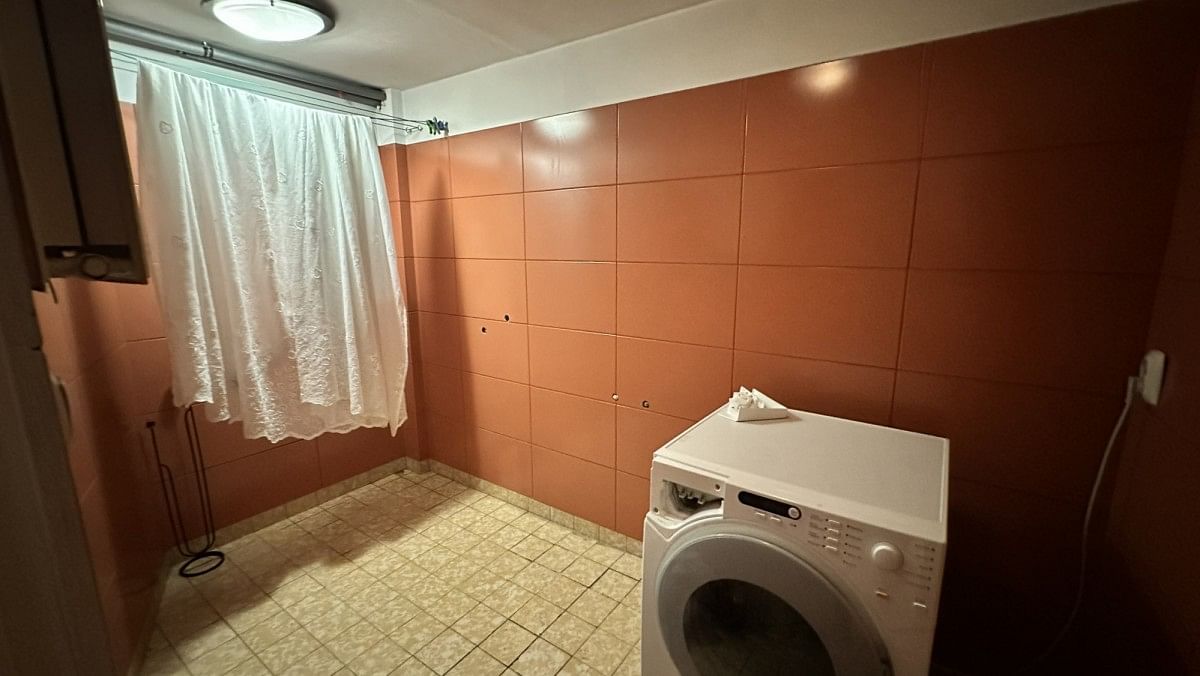 Dom  pokojowe na Sprzedaż