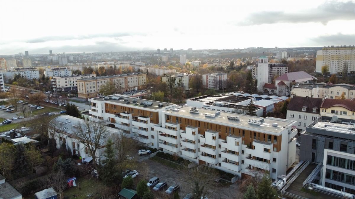 Mieszkanie 4 pokojowe na Sprzedaż