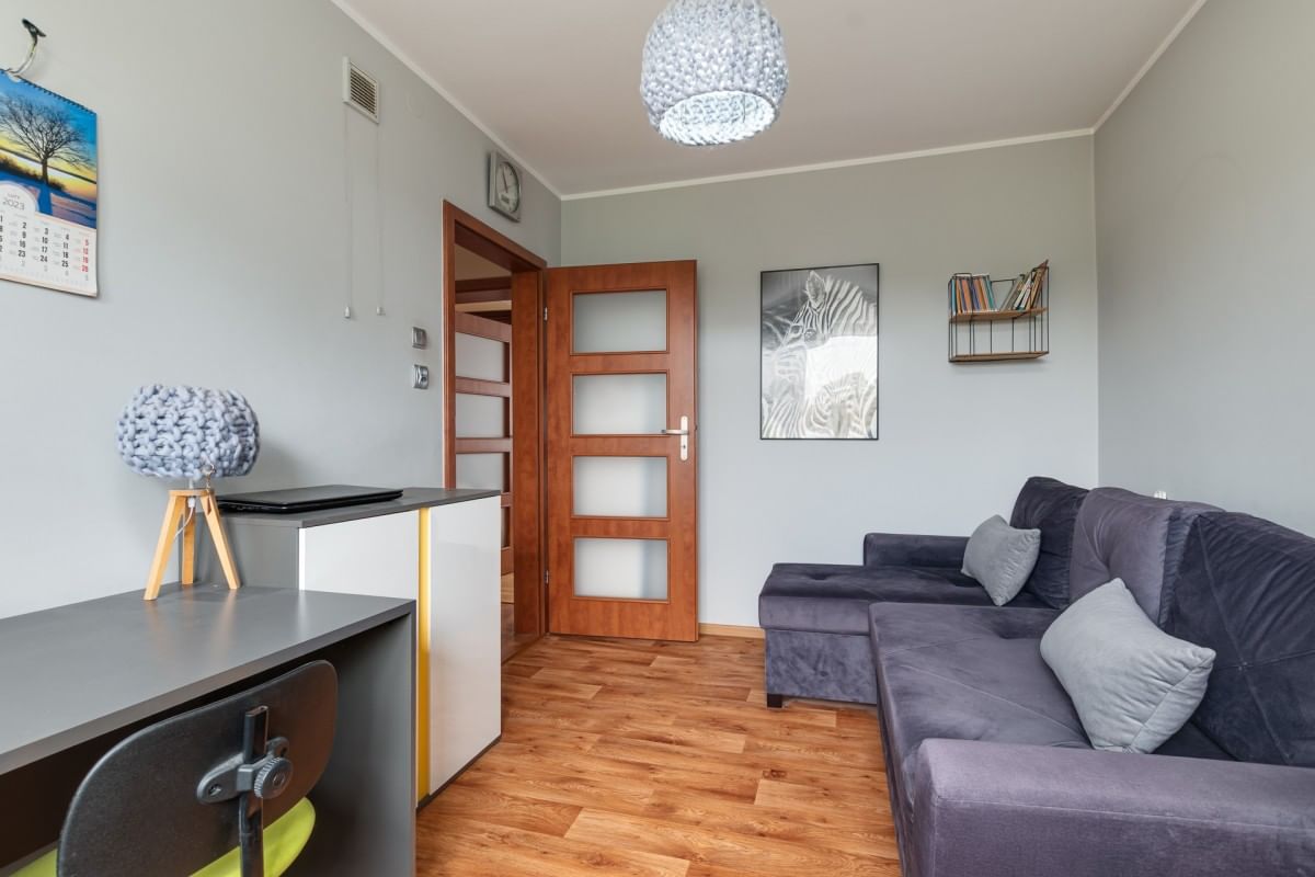 Dom 4 pokojowe na Sprzedaż