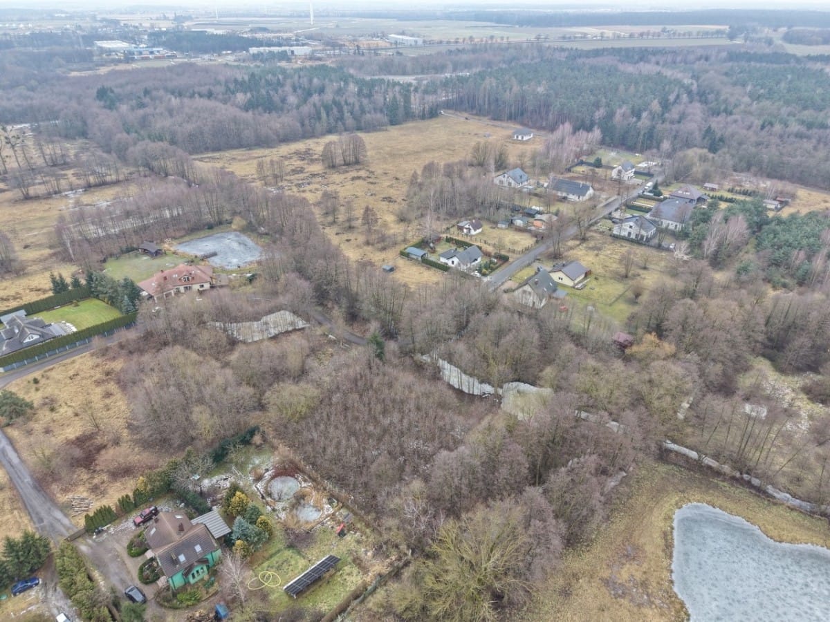 Działka  pokojowe na Sprzedaż