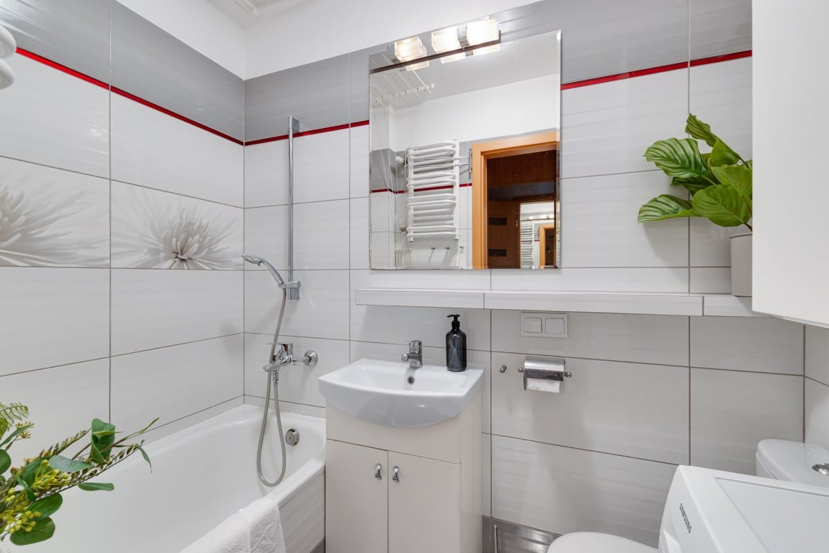 Mieszkanie 3 pokojowe na Sprzedaż