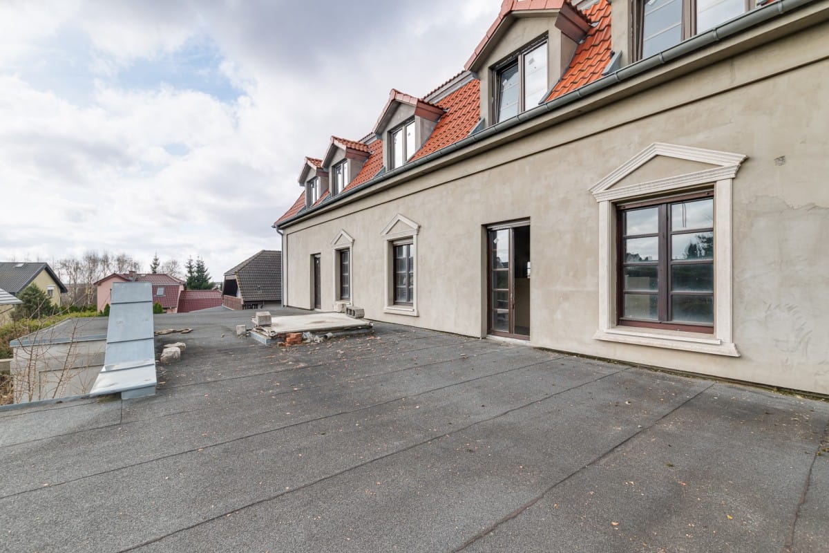 Dom 52 pokojowe na Sprzedaż