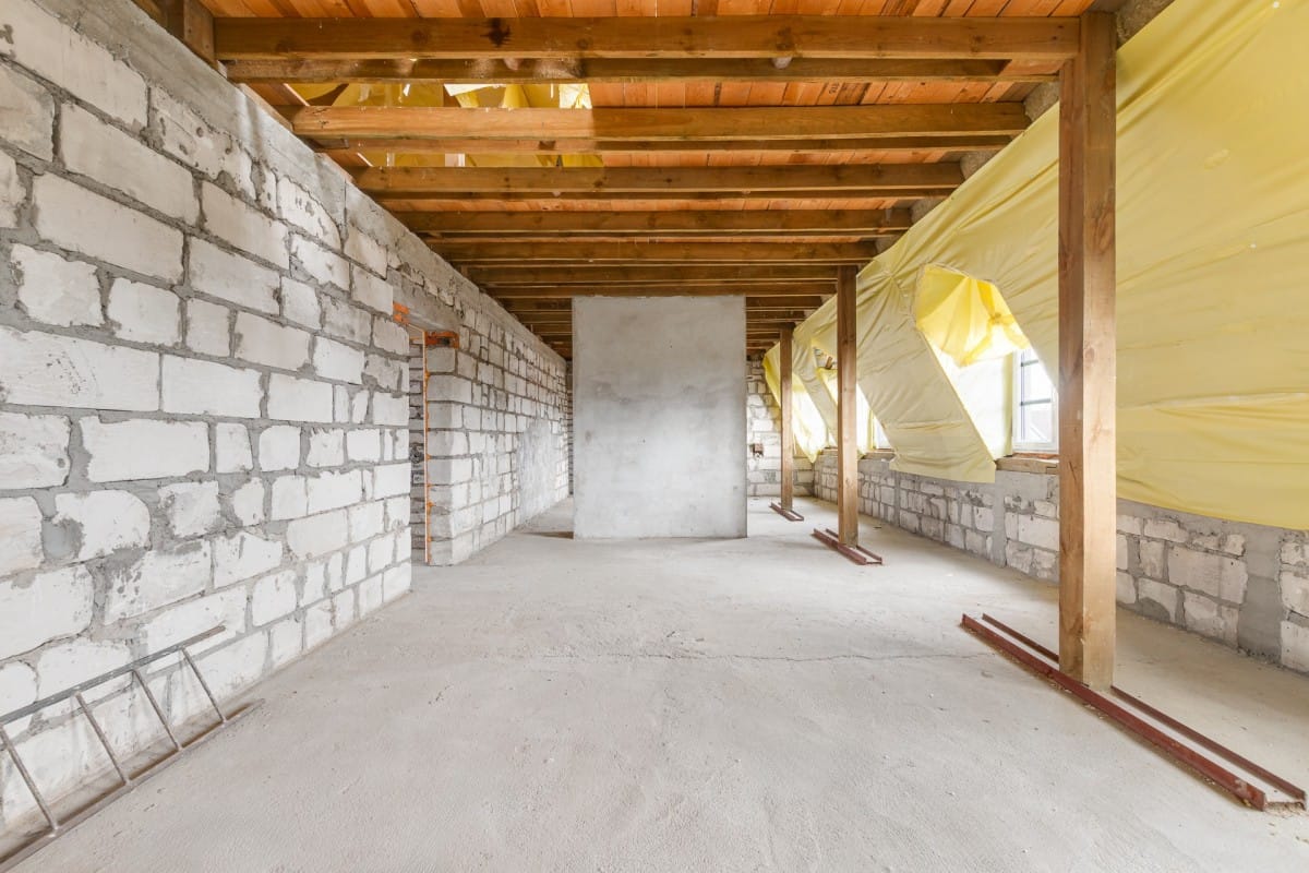 Dom 52 pokojowe na Sprzedaż