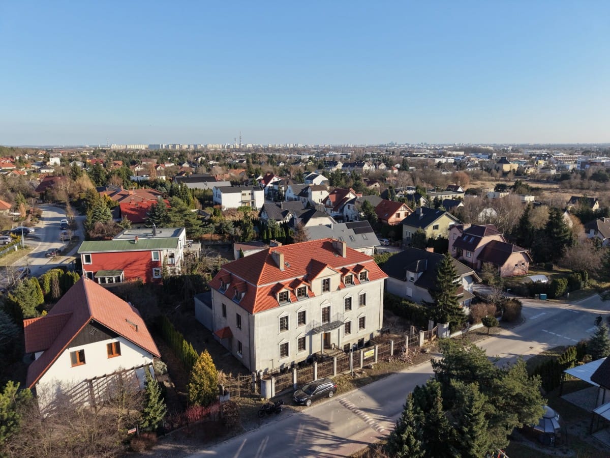 Dom 52 pokojowe na Sprzedaż