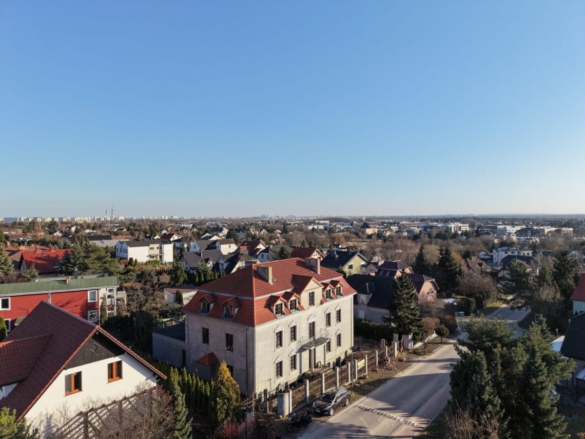 Dom 52 pokojowe na Sprzedaż