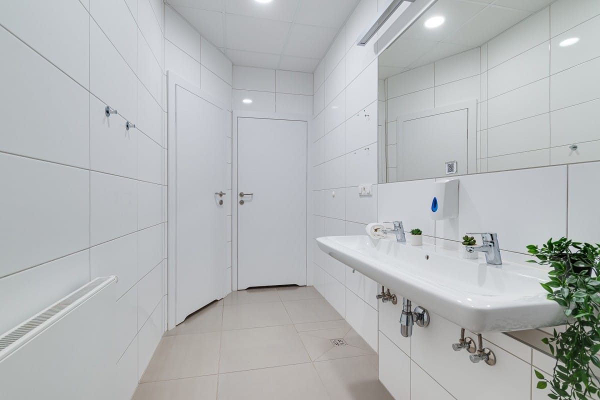 Lokal użytkowy  pokojowe na Wynajem