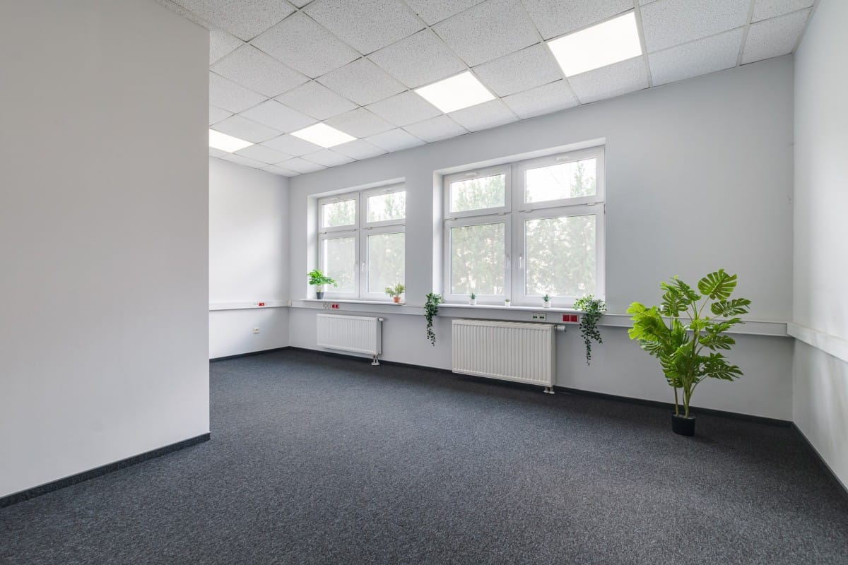 Lokal użytkowy  pokojowe na Wynajem