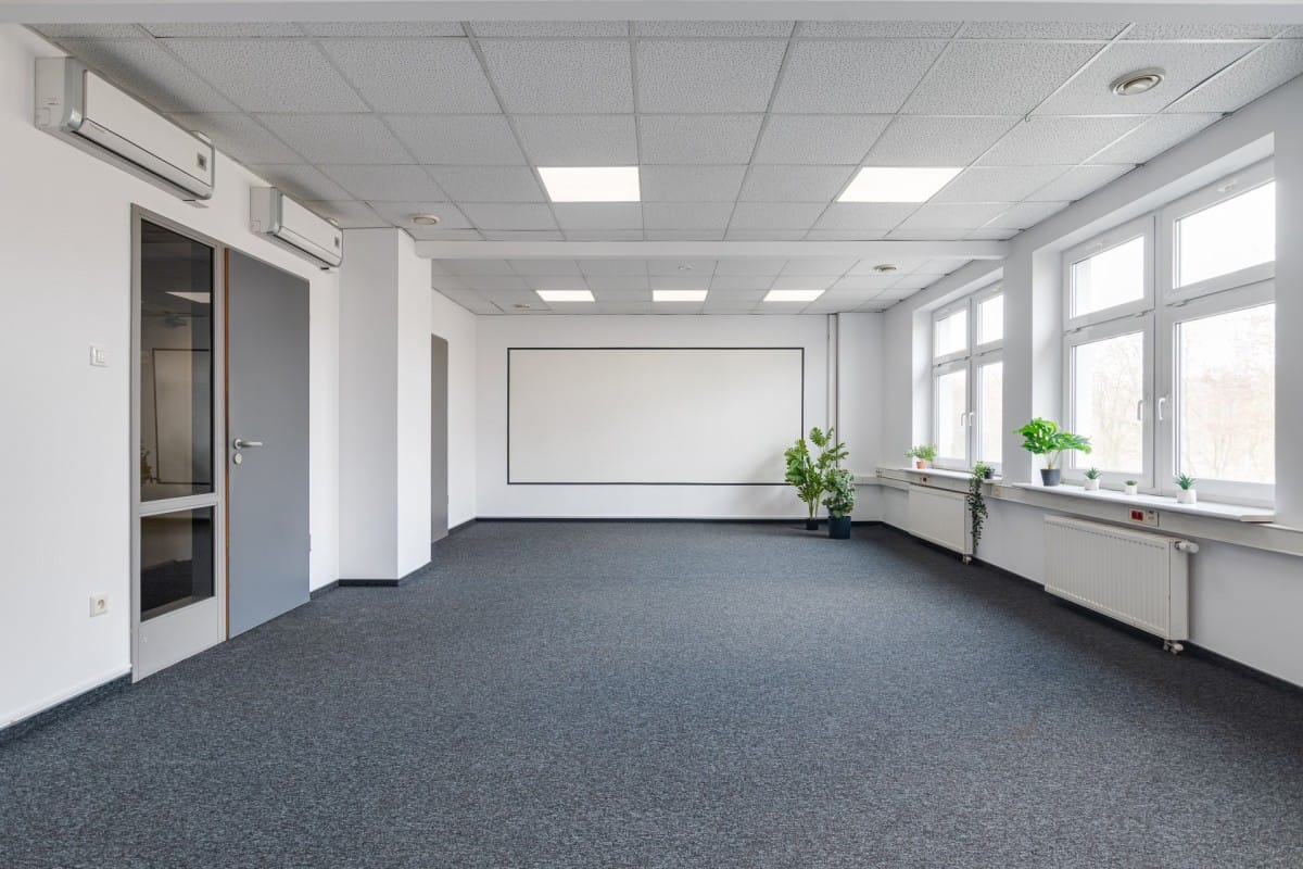 Lokal użytkowy  pokojowe na Wynajem