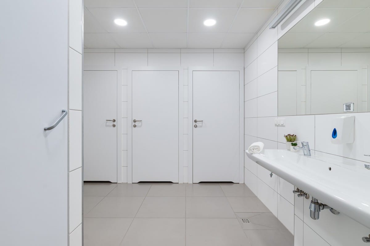 Lokal użytkowy  pokojowe na Wynajem