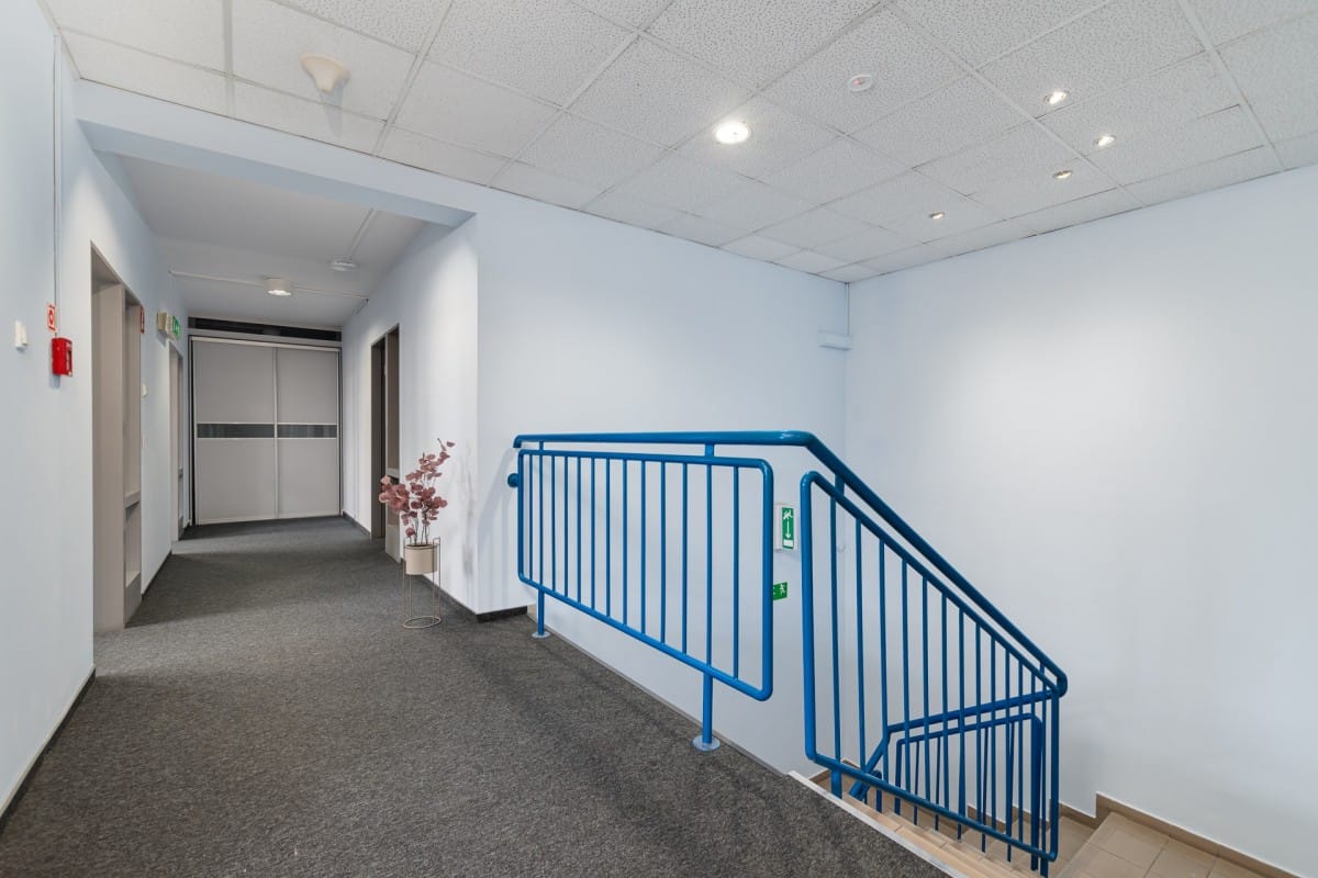 Lokal użytkowy  pokojowe na Wynajem