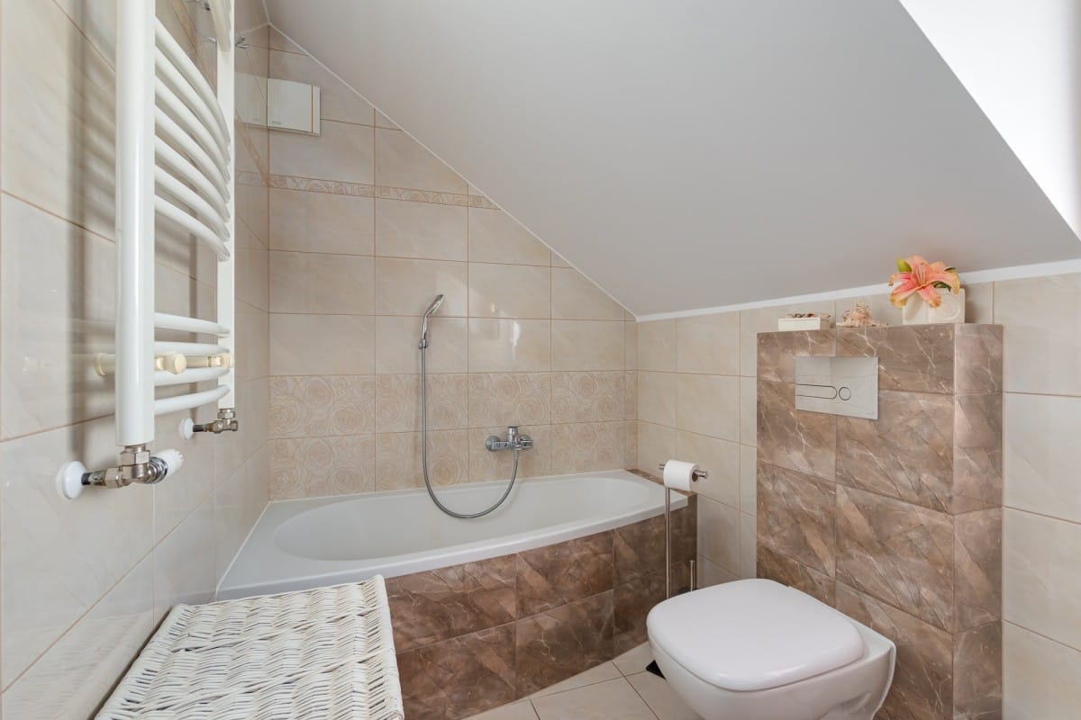 Dom 4 pokojowe na Sprzedaż