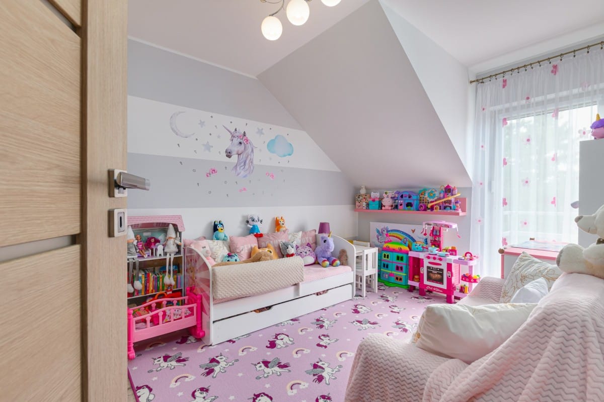 Dom 4 pokojowe na Sprzedaż