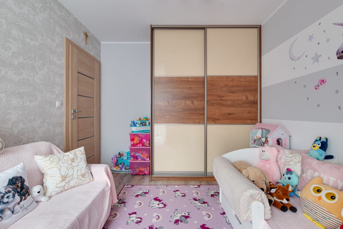 Dom 4 pokojowe na Sprzedaż