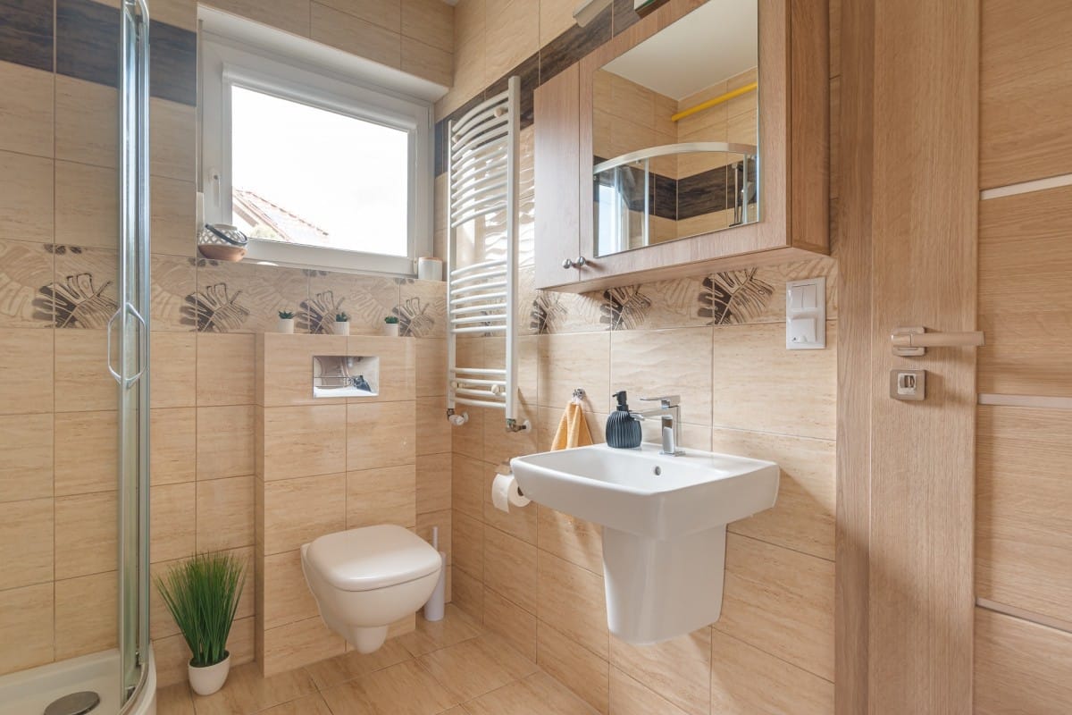 Dom 4 pokojowe na Sprzedaż